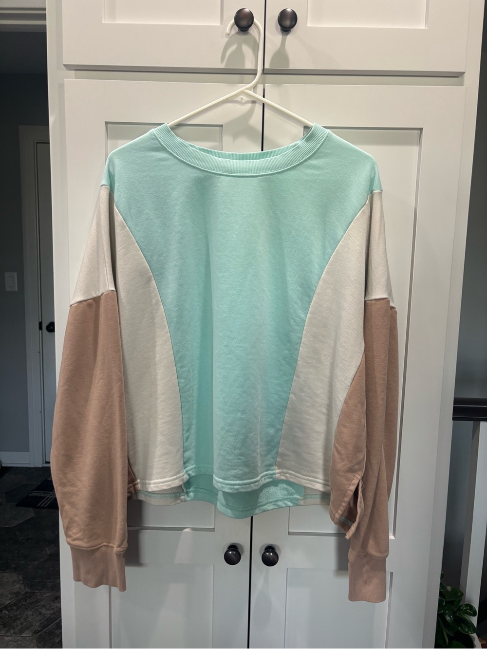 🌸CLUB SOCIAL Mint Crewneck Sweatshirt